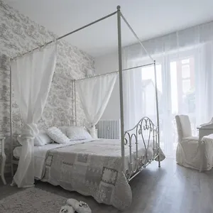  Bed & Breakfast Lilly Chic Italia
