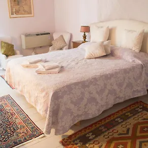 *** Bed & Breakfast La Rosa Townhouse Italia
